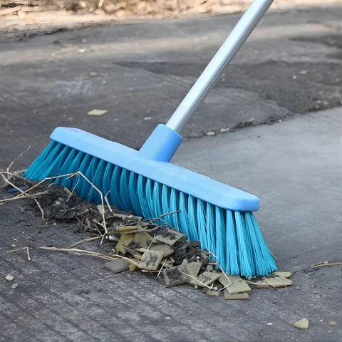 Balai pour nettoyage des sols MopIntOut